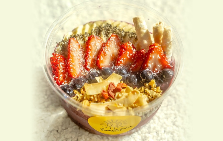 Sunrise Shack (サンライズ シャック) 稲村ケ崎 【本店】